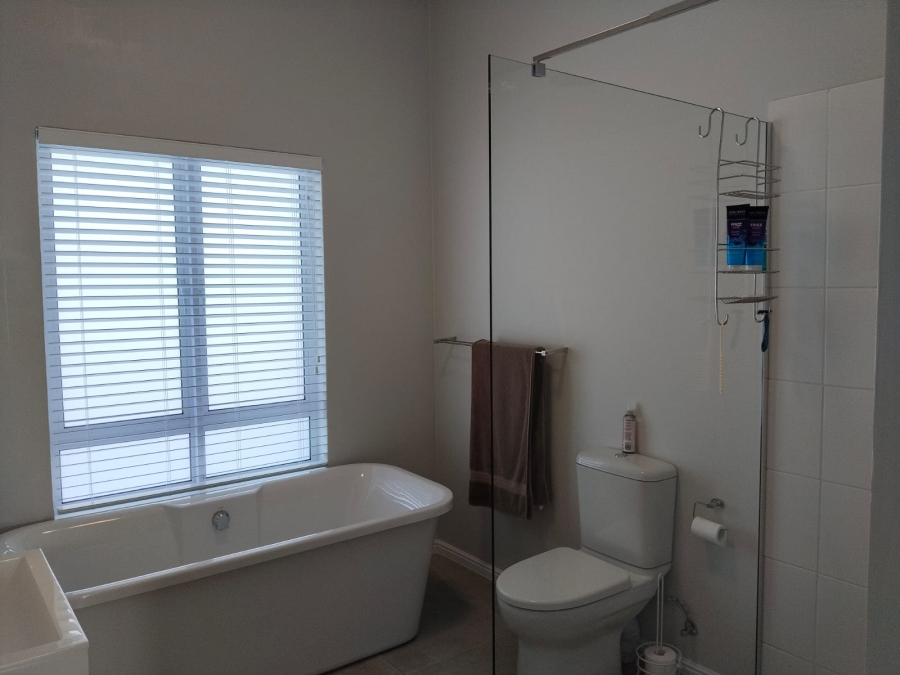 2 Bedroom Property for Sale in Kleinbaai Western Cape